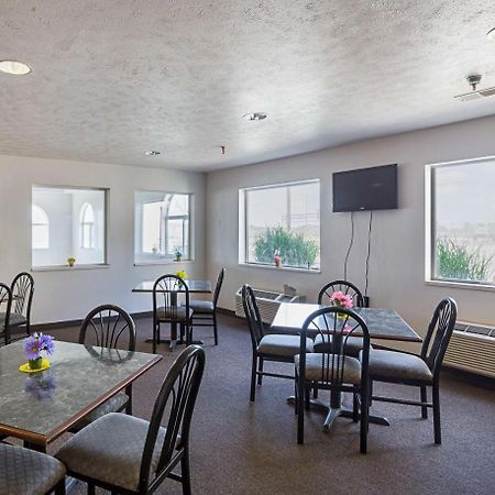 Motel 6 Omaha - Iat West 외부 사진