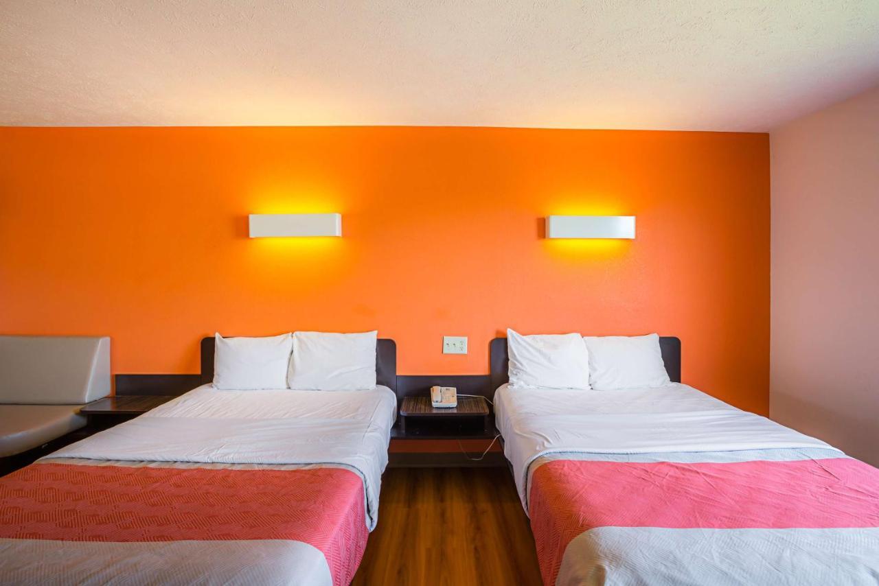 Motel 6 Omaha - Iat West 외부 사진