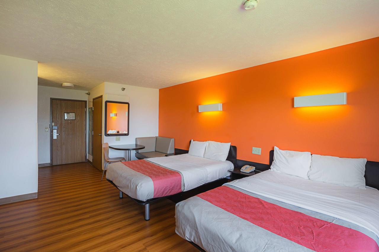 Motel 6 Omaha - Iat West 외부 사진